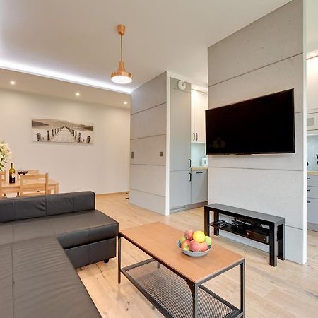 גדנסק Central Apartment - Free Private Parking מראה חיצוני תמונה
