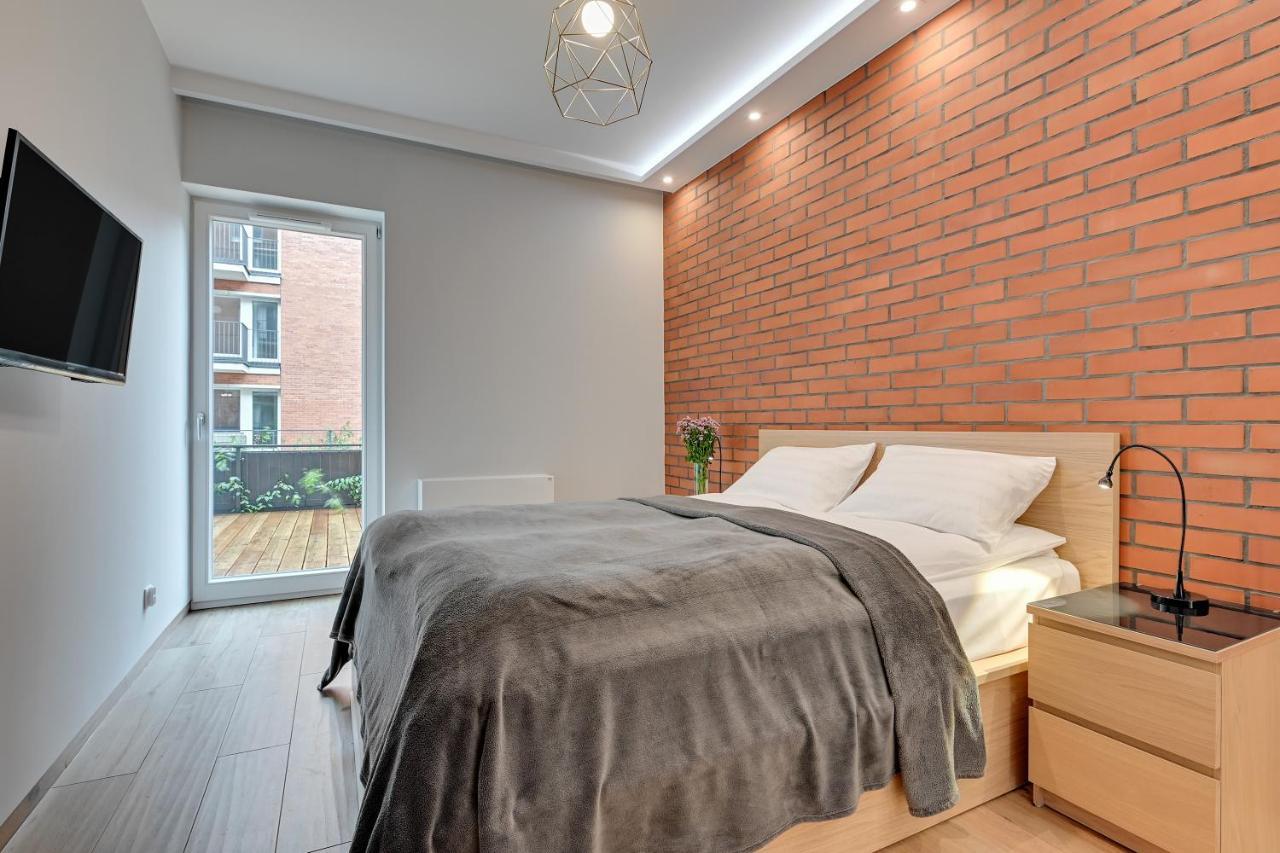 גדנסק Central Apartment - Free Private Parking מראה חיצוני תמונה